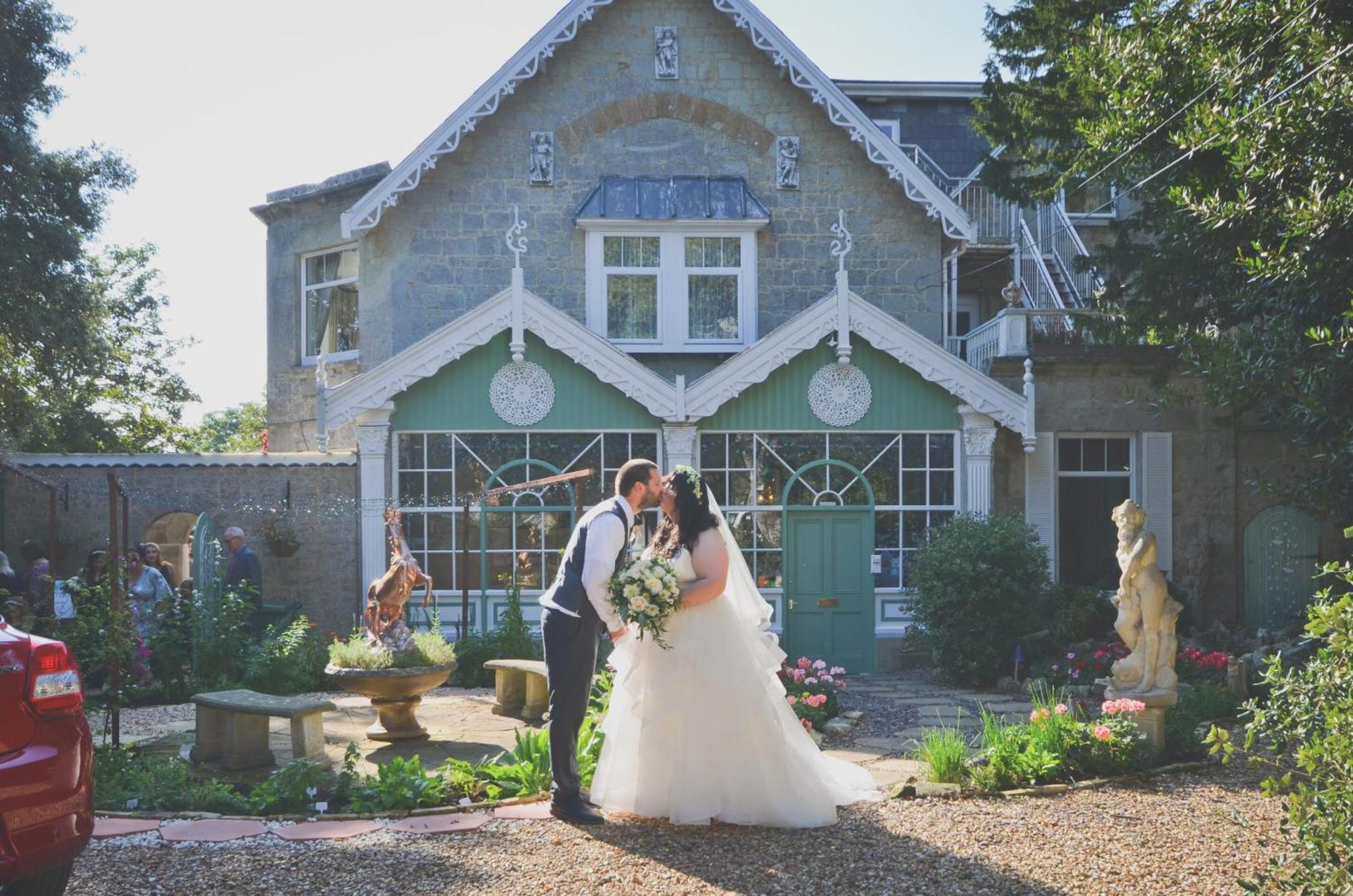 Enchanted Manor Niton Exterior photo